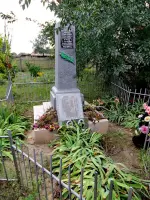 Братская могила воинов Сталинградской битвы - хутор Бурацкий, Суровикинский район, Волгоградская область, Россия, Волгоградская область, Суровикинский район, хутор Бурацкий