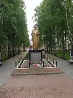 Обелиск памяти павших, Россия, Вологодская область, Вожегодский район, поселок Вожега, Советская улица