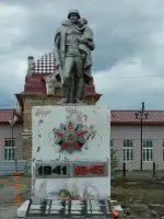 "Воинам погибшим в годы ВОВ 1941-1945 г.г. от благодарных трудящихся привокзального поссовета Верхотурского района", Россия, Свердловская область, городской округ Верхотурский уезд, поселок Привокзальный