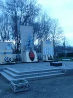 Памятник-ансамбль павшим героям, Россия, Ставропольский край, Кочубеевский район, село Заветное
