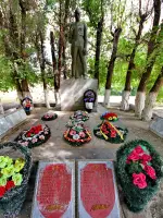 Мемориал - братская могила воинов Сталинградской битвы - хутор Лысов, Суровикинский район, Волгоградская область, Россия, Волгоградская область, Суровикинский район, хутор Лысов