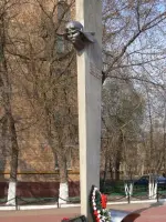 Памятник Герою Советского Союза летчику Евгению Витальевичу Михайлову., улица Коновалова