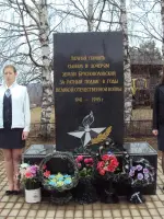 Мраморная стела брусноволовцам – участникам Великой Отечественной войны, Россия, Вологодская область, Нюксенский район, деревня Брусноволовский Погост