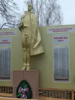 Памятник воинам-землякам, улица Октября