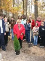 Мемориал «Дети войны», Россия, Владимирская область, Меленковский район, село Казнево
