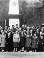 Обелиск Славы в поселке Боголюбово Суздальского района Владимирской области, Монастырский сад