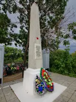 Братская могила воинов Сталинградской битвы - хутор Новодербеновский, Суровикинский район, Волгоградская область, Россия, Волгоградская область, Суровикинский район, хутор Новодербеновский