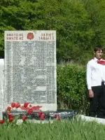 Памятник павшим, Россия, Орловская область, Новосильский район, село Голунь