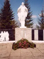 Мемориал «Солдат Победы», Россия, Омская область, Тюкалинский район, село Новый Кошкуль