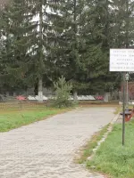 Братская могила Советских воинов, погибших в феврале 1945 года, Россия, Калининградская область, Гурьевский район, поселок Орловка