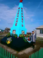 Памятник в деревне Узунгуль, Россия, Новосибирская область, Чановский район, поселок Узунгуль