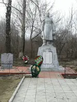 Братское захоронение, Россия, Орловская область, Ливенский район, село Вязовая Дубрава
