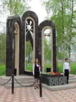 Памятник односельчанам, погибшим в годы Великой Отечественной войны, Россия, Московская область, Раменский район, село Никитское