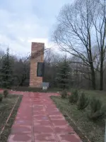 Памятник воинам-землякам, Россия, Москва, село Остафьево