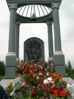 Памятник братьям Сидоровым, Россия, Удмуртская Республика, Можгинский район, деревня Малая Сюга