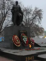 Памятник «Павшим Малгобекчанам», Россия, Республика Ингушетия, Малгобек, улица Базоркина