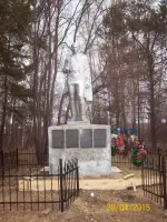 Памятник воинам – землякам, погибшим в годы Великой Отечественной войны в селе Большая Речка, Красногвардейская улица