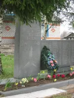 Мемориальная доска воинам-землякам, погибшим в годы ВОВ, Россия, Ярославская область, Угличский район, село Ордино