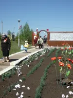 Памятник «Скорбящая мать», Россия, Республика Башкортостан, Белебеевский район, село Знаменка