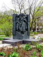 Памяти павших в ВОВ медиков - Ростов-на-Дону, городская больница №1 им. Семашко, Ворошиловский проспект