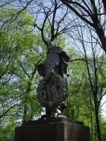 Воинское захоронение. Город Мичуринск Тамбовской области, улица Мичурина