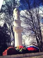 Памятник Карбышеву Д.М., парк имени Карбышева