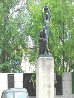 Мемориал кургансельмашевцам, погибшим в боях за Родину, Россия, Курган, микрорайон КСМ