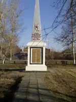 Обелиск односельчанам, павшим в сражениях Великой Отечественной войны, Россия, Саратовская область, Базарно-Карабулакский район, село Хватовка