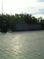 Мемориальный комплекс памяти воинов-земляков, погибших в Великой Отечественной войне 1941−1945 гг., Россия, Оренбургская область, Первомайский район, поселок Первомайский