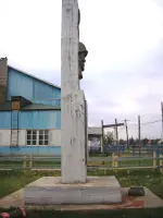 Памятник воинам-землякам, павшим в боях Великой Отечественной Войны в 1941–1945 годах, Россия, Республика Саха (Якутия), Верхневилюйский район, село Хомустах