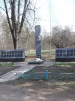 Памятный обелиск жителям Васьковского сельского совета, погибшим в Великой Отечественной войне 1941-1945 гг., Россия, Смоленская область, Починковский район, деревня Галеевка