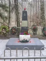 Братское захоронение советских воинов., Россия, Ленинградская область, Выборгский район, поселок Вязы