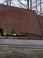ОбелискОдносельчанам, павшим в боях в годы Великой Отечественной войны, Майская улица