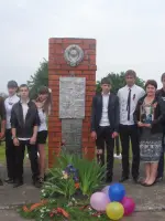 Мемориал воинам-землякам, Веселая улица