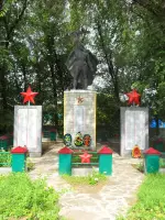 Памятник воинам-землякам, погибшим за свободу и независимость нашей Родины в годы Великой Отечественной войны 1941−1945 гг., улица Дьячкова