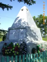 Обелиск павшим воинам, Россия, Тверская область, Краснохолмский район, деревня Нивы