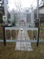 Памятник воинам, погибшим в годы Великой Отечественной войны, Россия, Ярославская область, Ростовский район, деревня Гусарниково