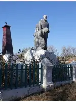 Братская могила воинов ВОВ – хутор Аграрный, Милютинский район, Ростовская область, Россия, Ростовская область, Милютинский район, поселок Аграрный