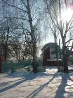 Памятник воинам погибшим в годы Великой Отечественной Войны, Центральная улица