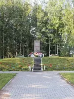 Братское захоронение, Россия, Ленинградская область, Всеволожский район, поселок станции Ладожское Озеро (Осиновец)