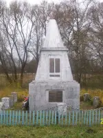 Обелиск погибшим землякам в годы Великой Отечественной войны в д. Жичицы Смоленской области, Россия, Смоленская область, Демидовский район, деревня Жичицы