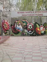 Мемориал Славы в парке Победы села Замьяны, Дорожная улица