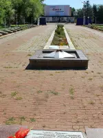 Мемориал павшим воинам - поселок Зимовники, Ростовская область, Россия, Ростовская область, Зимовниковский район, поселок Зимовники