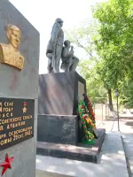 Мемориал павшим воинам ВОВ - хутор Надежовка, Тацинский район, Ростовская область, Россия, Ростовская область, Тацинский район, хутор Надежевка