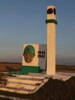 Стела памяти воинам-односельчанам -хутор Большая Хлоповая, Морозовский район, Ростовская область, Россия, Ростовская область, Морозовский район, хутор Большая Хлоповая