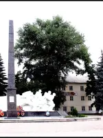 Мемориал-братская могила воинов ВОВ – город Зерноград, Ростовская область, Россия, Ростовская область, Зерноград