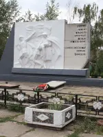 Братская могила ВОВ – поселок Эксперементальный, Зерноградский район, Ростовская область, Россия, Ростовская область, Зерноградский район, поселок Экспериментальный
