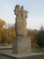 Памятник погибшим воинам односельчанам, Советская улица