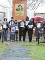 Монумент в память погибшим воинам -односельчанам в Великой Отечественной войне., Россия, Тюменская область, Ялуторовский район, село Ивановка