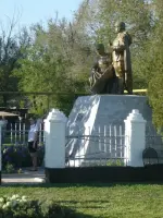 «Братская могила», село Ольшанка, Россия, Ростовская область, Целинский район, село Ольшанка